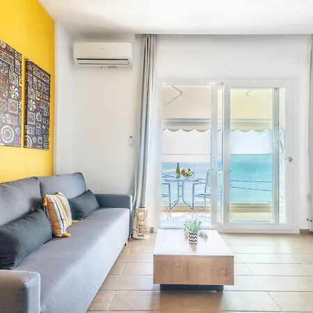 Luxury Seaside Suites Χερσόνησος Εξωτερικό φωτογραφία