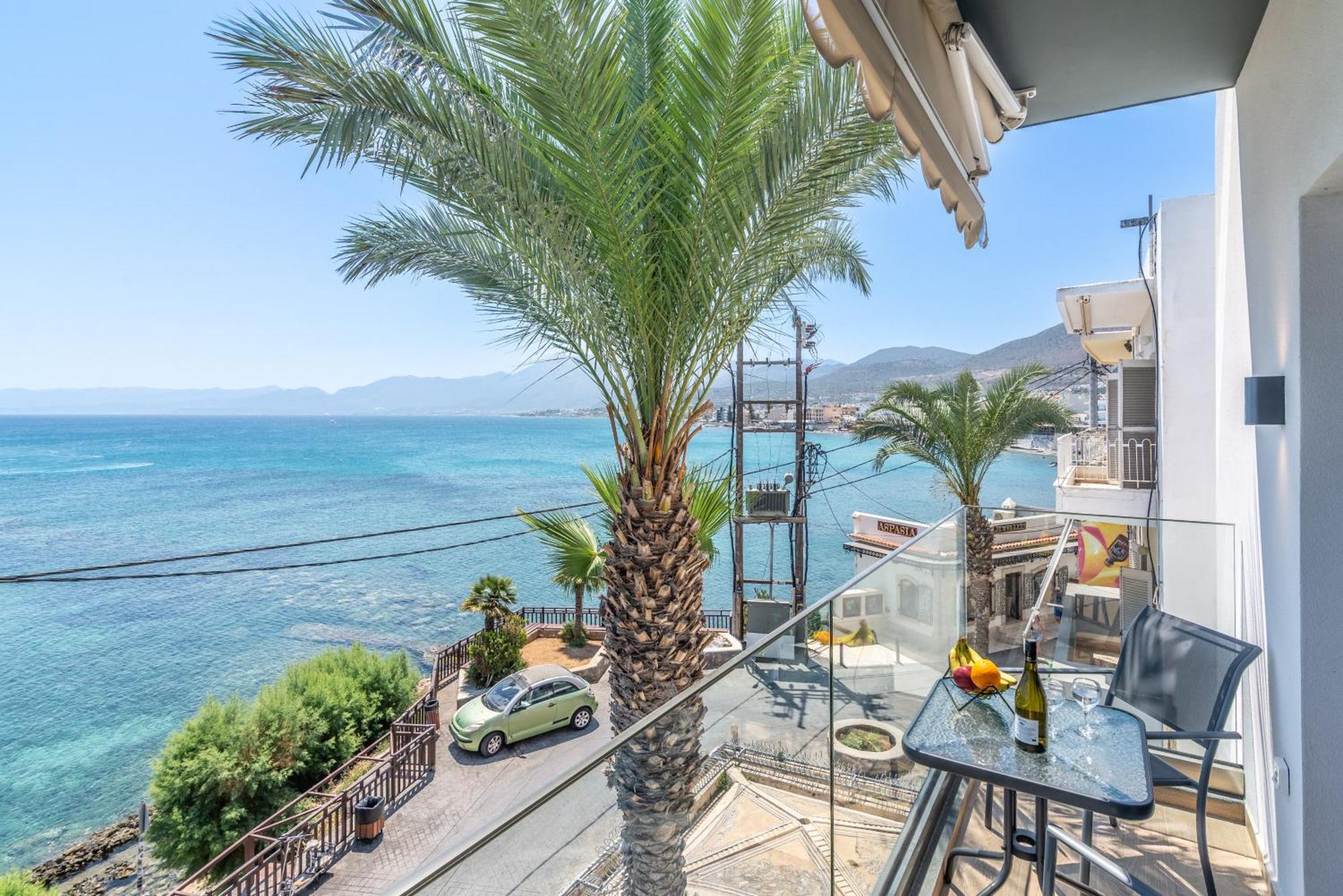 Luxury Seaside * Hersonissos (Crete)