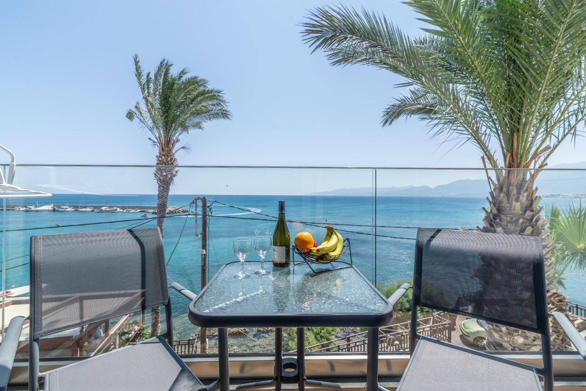 Luxury Seaside Limenas Chersonisou
